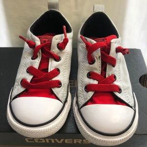 Converse street slip pure plantinum size 9 infant